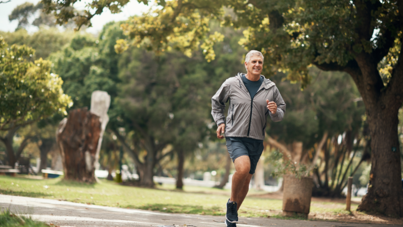 Descubra como incorporar exercícios simples na rotina pode turbinar concentração e bem-estar emocional, segundo os insights de Alexandre Costa Pedrosa.