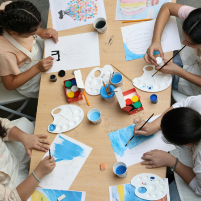 Sérgio Bento De Araújo apresenta projetos STEAM simples e acessíveis que conectam ciência e arte para estudantes do 6º ao 9º ano.