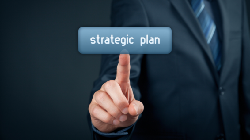 Em cenários corporativos desafiadores, a calma se torna vantagem competitiva, como observa Alfredo Moreira Filho ao analisar decisões sob pressão.