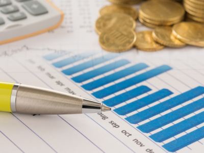 Andrey de Oliveira Pontes mostra como a constância nos aportes transforma pequenos valores em resultados sólidos ao longo do tempo.