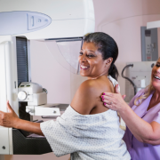 No contexto do rastreamento mamográfico e do rastreio inadequado, Vinicius Tadeu Sattin Rodrigues explica como corrigir falhas no percurso e garantir um diagnóstico mais seguro e assertivo.