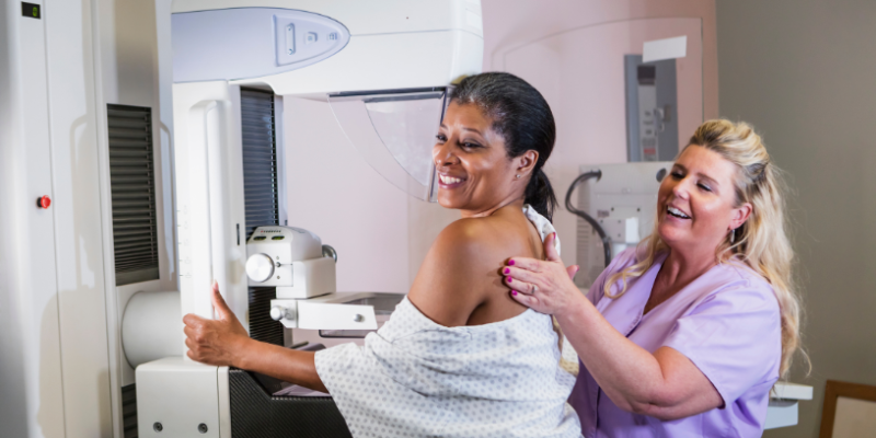 No contexto do rastreamento mamográfico e do rastreio inadequado, Vinicius Tadeu Sattin Rodrigues explica como corrigir falhas no percurso e garantir um diagnóstico mais seguro e assertivo.